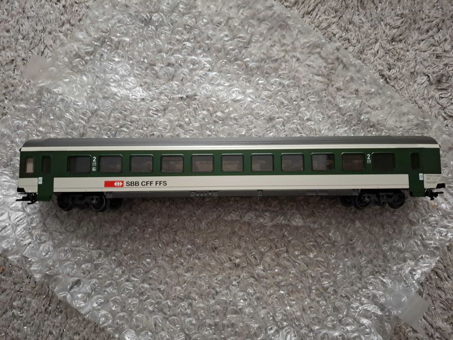MARKLIN Vagão de passageiros Swiss SBB 2cl do conjunto 29859 (B 50 85 21-73 245-5)