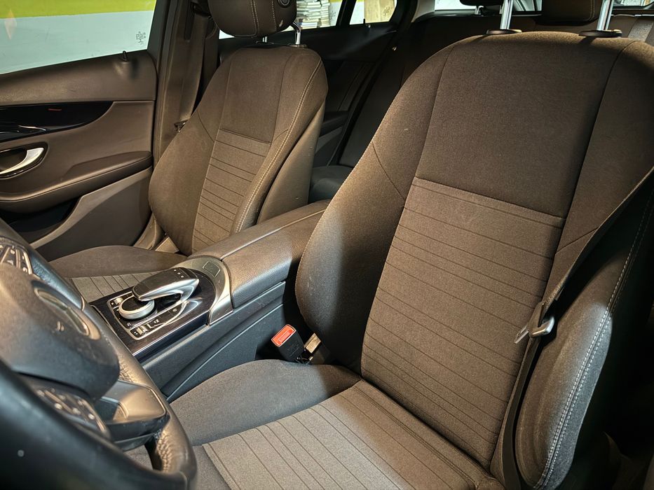 Carrinha Mercedes Benz