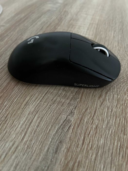 Logitech G PRO X SuperLIGHT Rato Gaming sem fio