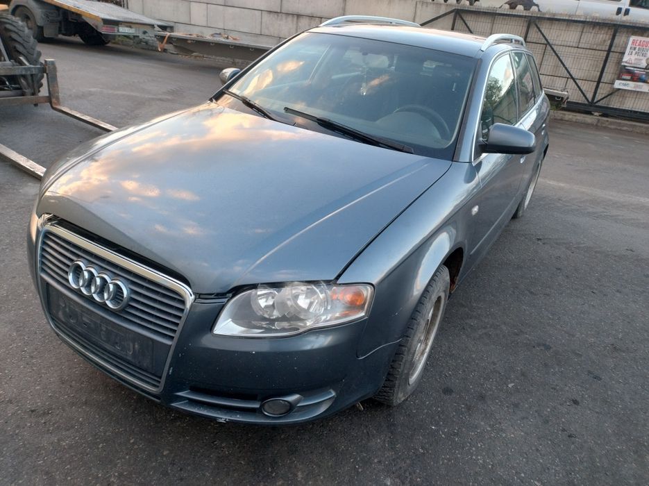 AUDI A4B7 części
