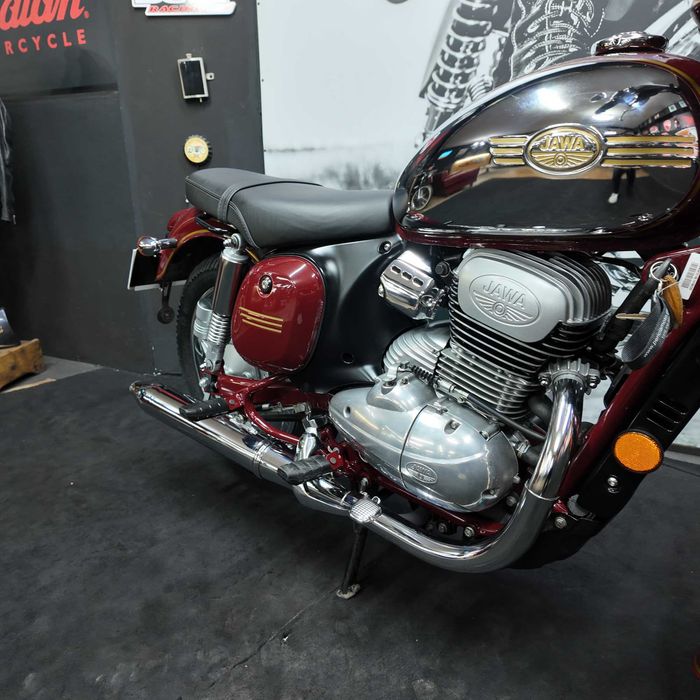 Jawa CL 300