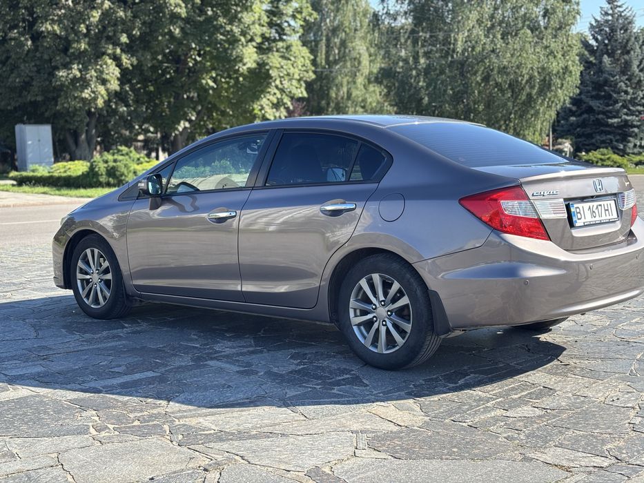 Honda Civic 2012 A/T