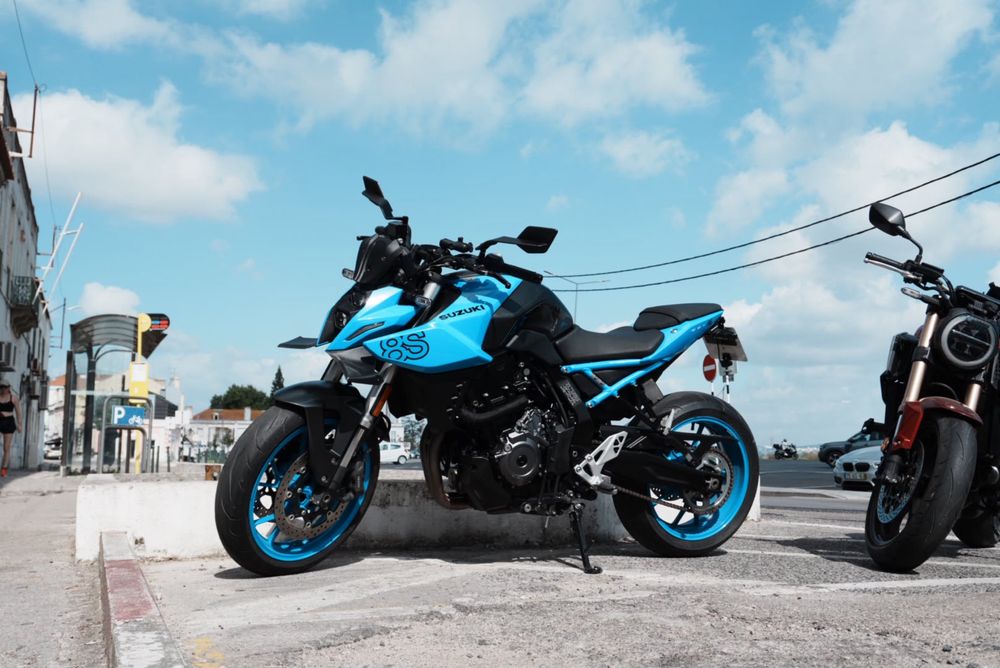 Suzuki gsx 8s 2023