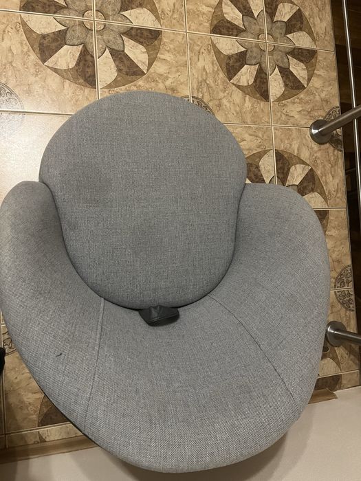 Pufa otwierana szara