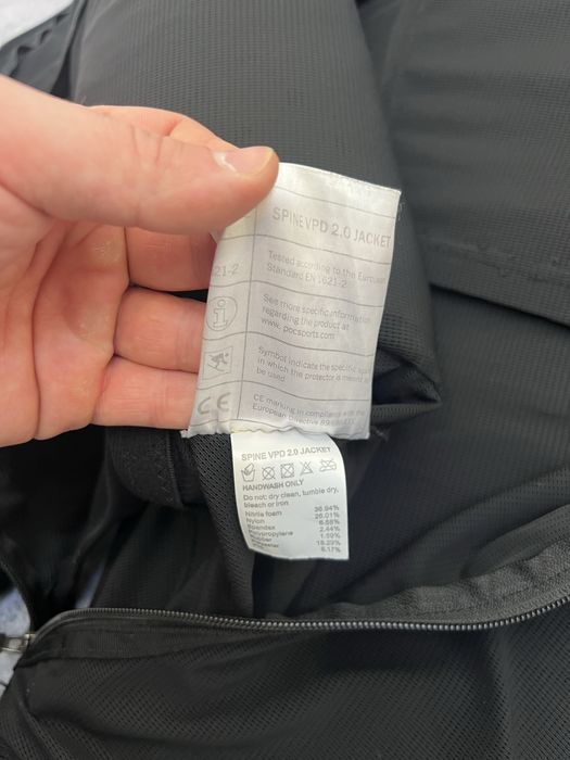 Защитная куртка  защита спины protector jacket spine vpd 2.0 bike poc