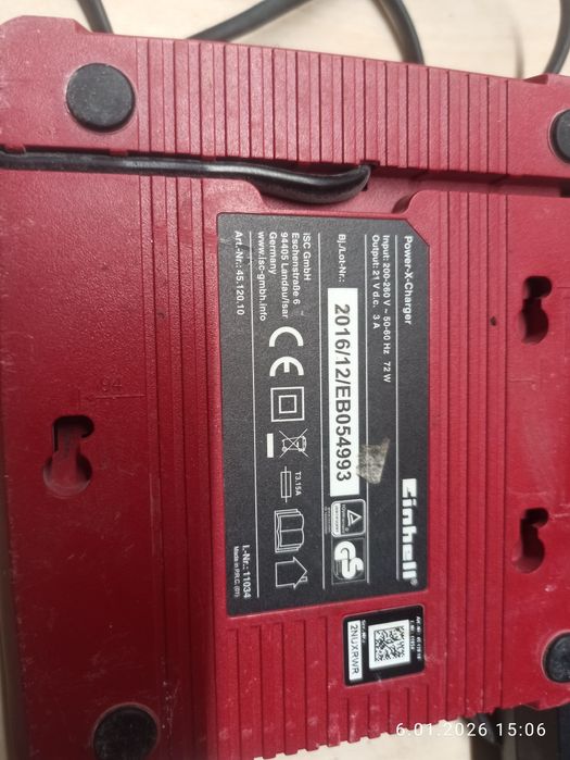 Dwie ładowarki Einhell 3A