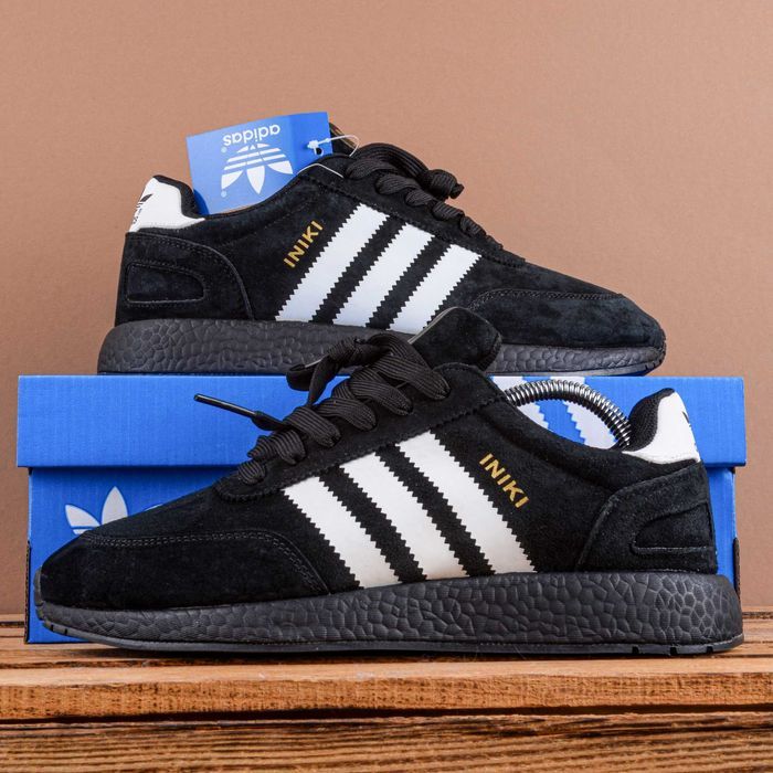 (1806) Кросівки Adidas Iniki замшеві чорні (з 36 по 44) адідас