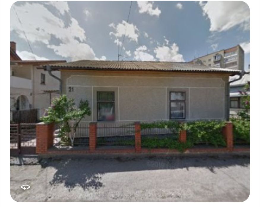 Продам будинок у Івано-Франківську центр міста