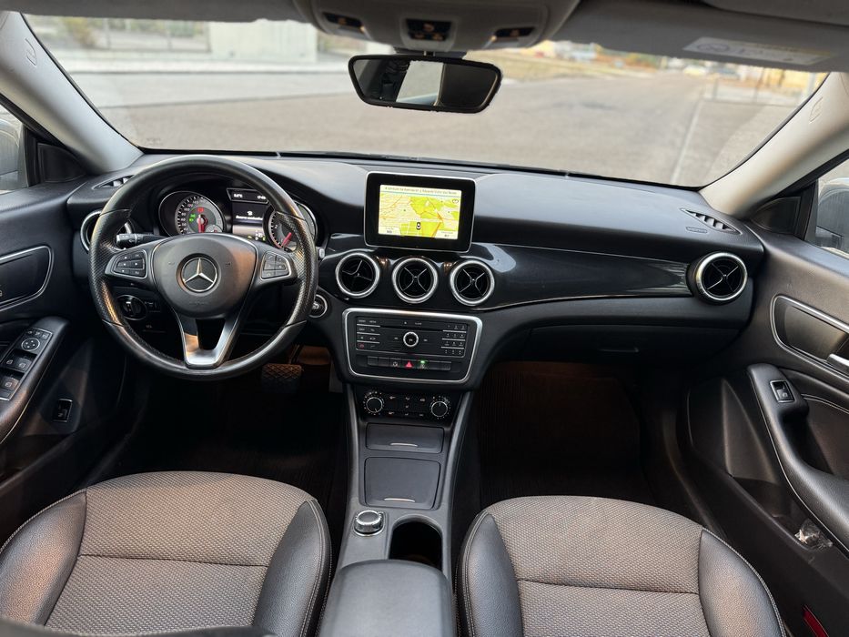 Mercedes- Benz CLA 200 CDi 2015