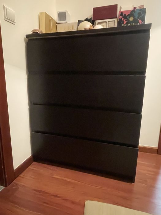 Cómoda Ikea 4 gavetas