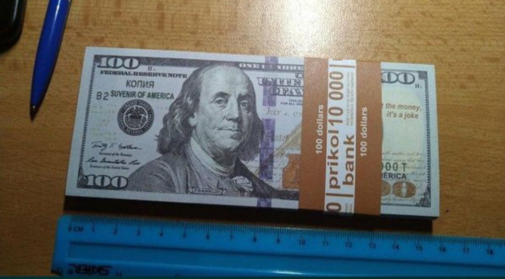 100 пачек 100$ США Миллион долларов Сувенирные деньги Гроші Доллары