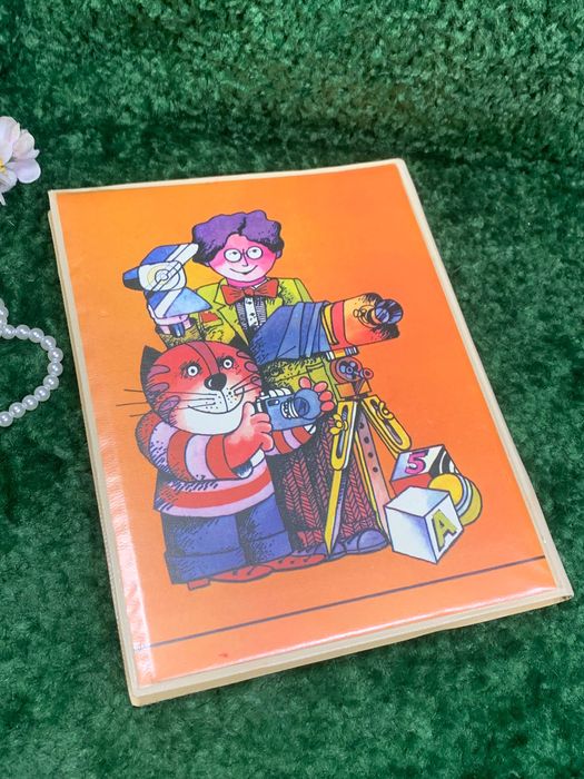 Фотоальбом вінтажний "Наша дитина" з анкетою на 64 фото альбом