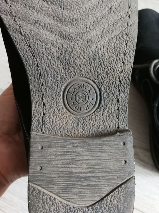Buty młodzieżowe 38 - komunijne