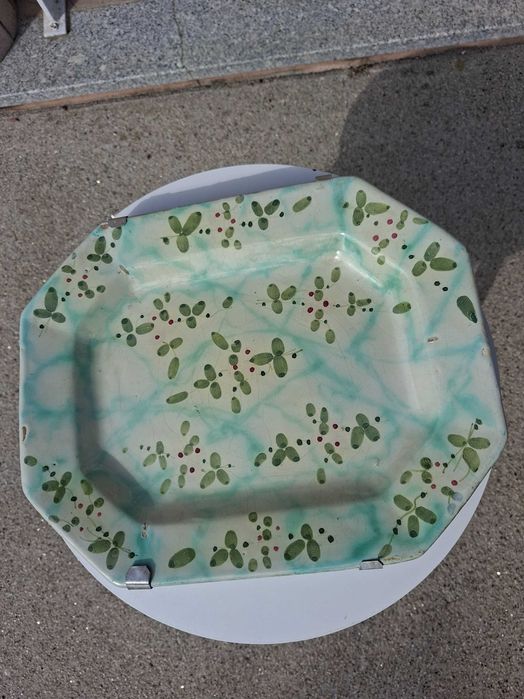 Pratos antigos pintados