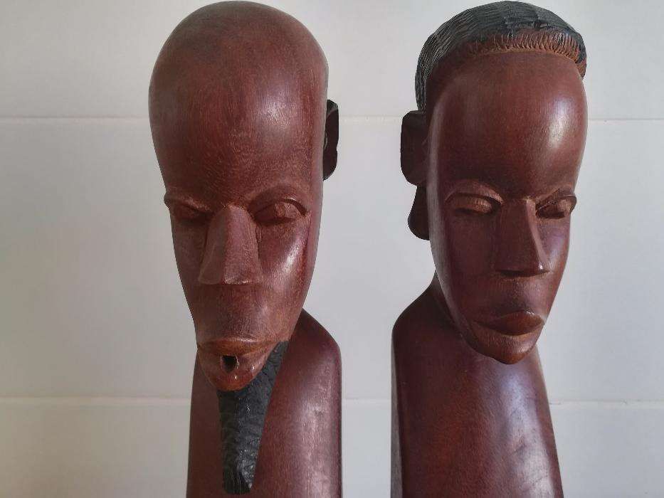 Estatuetas Africanas Casal (Madeira)
