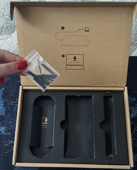 Продаю графічний планшет Wacom One by
