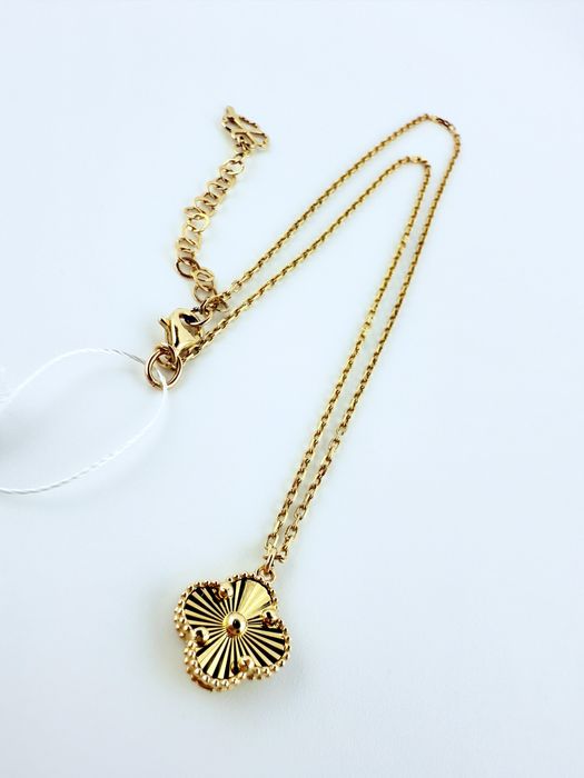 Золоті сережки нові