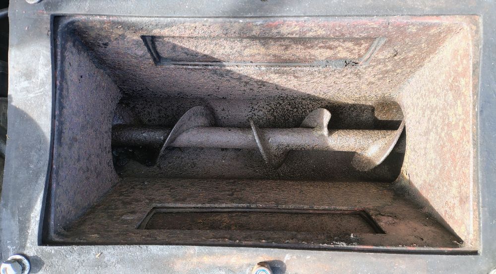 Części kotła na groszek