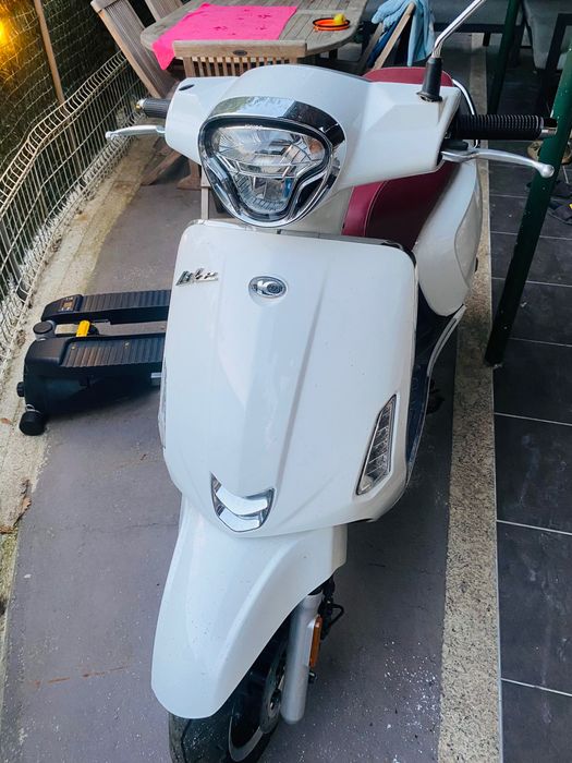 Kymco Like 50cc – Como Nova (Apenas 35 km)