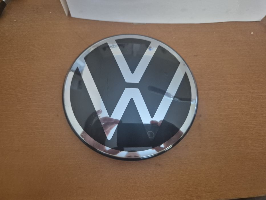 Oryginalne logo/emblemat VW przód grill ACC radar – NOWE OEM