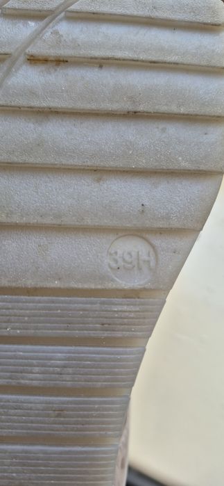 Босоніжки 39 р. 25,5 см