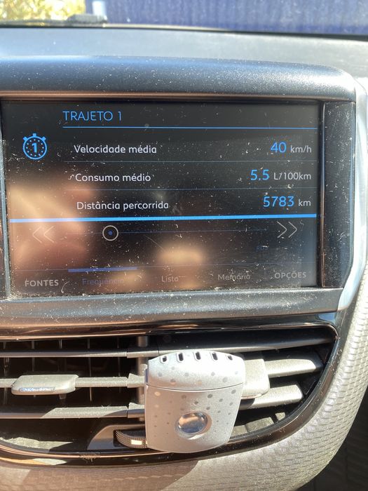 Peugeot 208 1.2 82cv