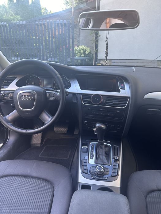 Audi A4 B8 limousine