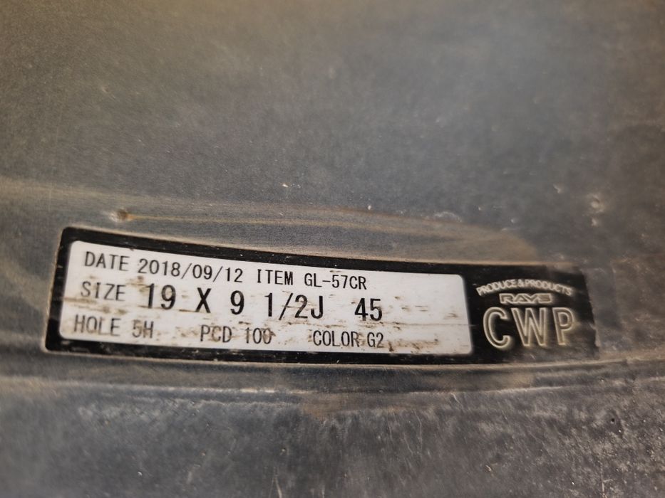 Kute felgi 19 Rays Gran Lights 57 CR z oponami Falken