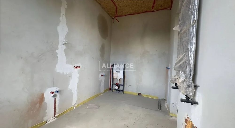 Продам будинок з частковим ремонтом, 150 м2, 3.7 сот