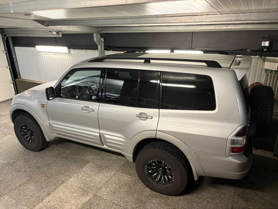 Mitsubishi Pajero DID GLS  3.2
