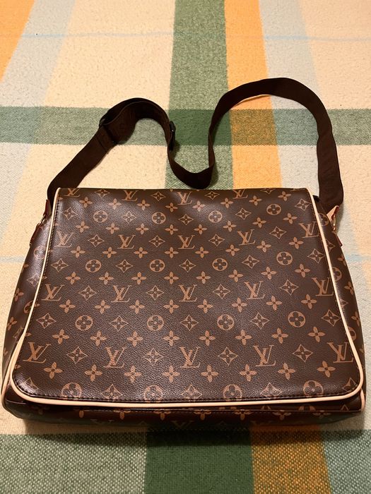 MalaPC em muito bom estado