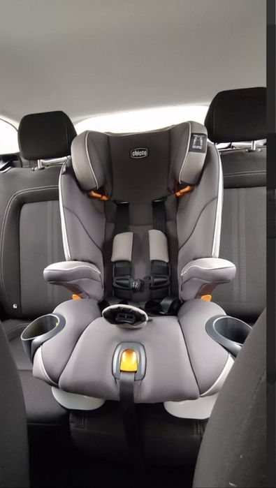 Дитяче автокрісло Chicco MyFit група 2-3