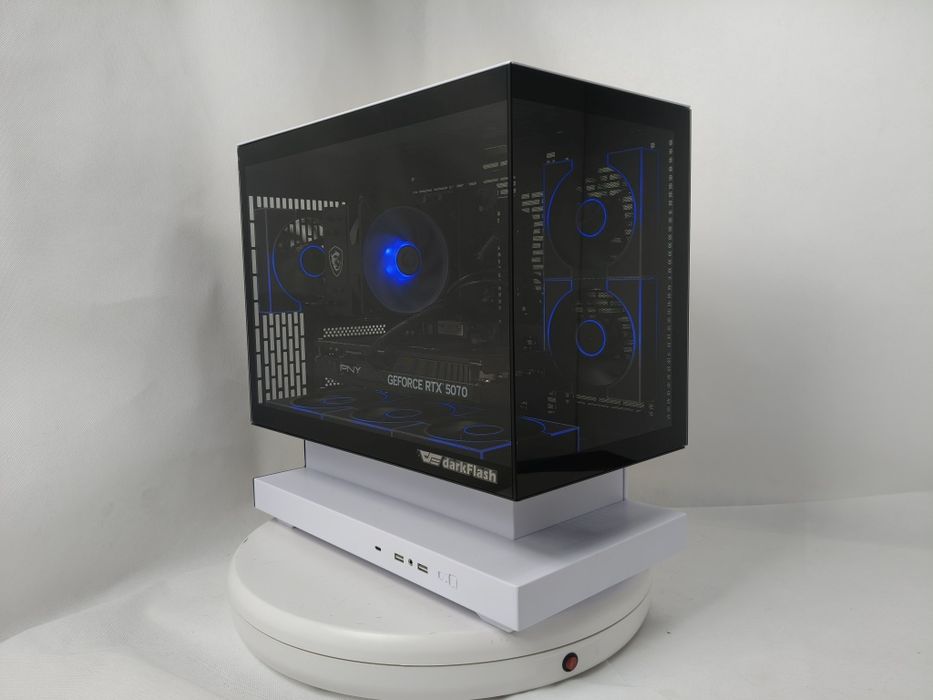 Komputer Gamingowy Ryzen 7 9800X3D,RTX 5070 Ti,32 GB,SSD,Win 11,Promocja