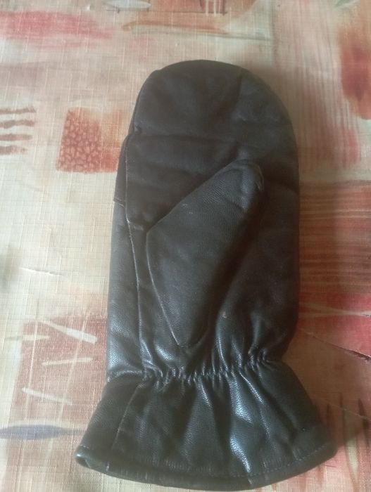 Рукавиці шкіряні на хутрі