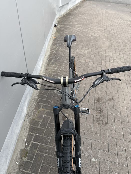 Ендуро двопідвіс YT Capra 27.5 Comp