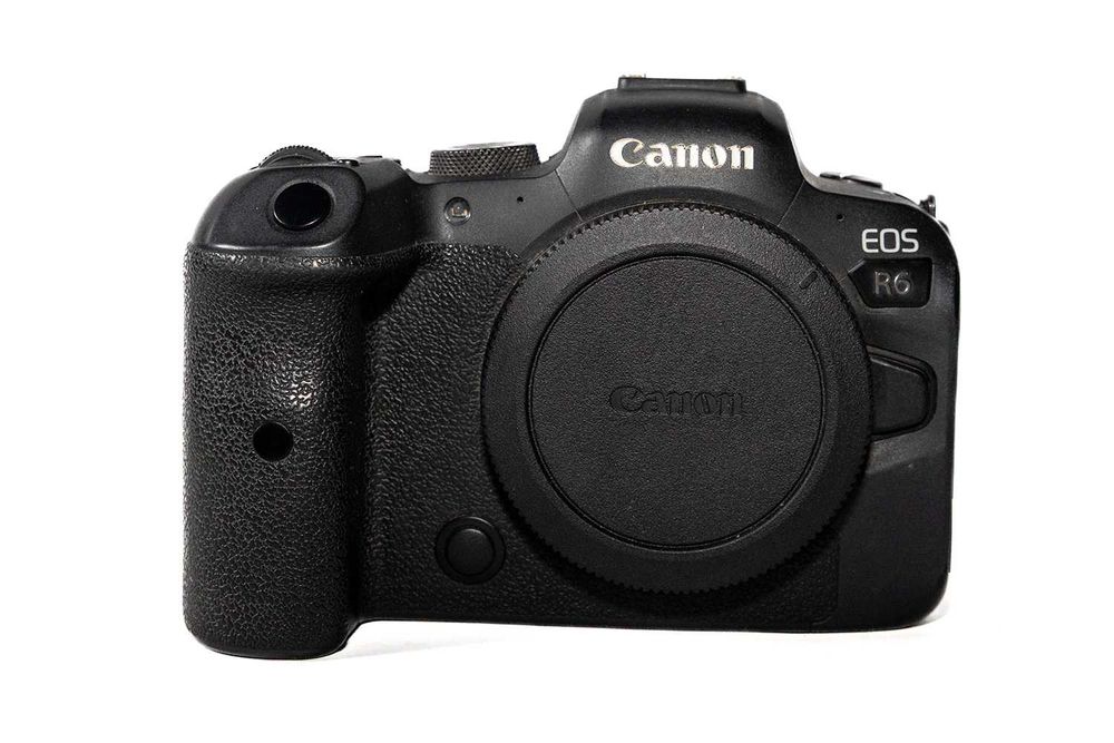 Aparat bezlusterkowy Canon Eos R6 body niski przebieg