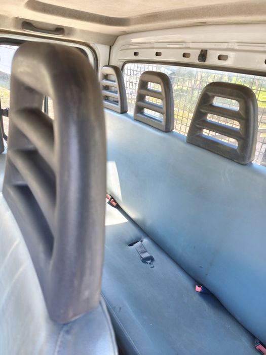 Carrinha Iveco caixa aberta