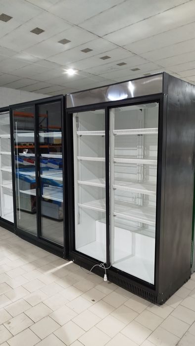 Витрина холодильная Универсальная Двухдверный. Ларь морозильный 016