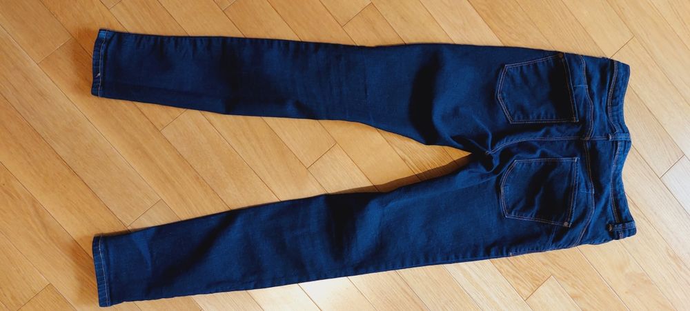 Jeansy spodnie jeansowe Reserved 36