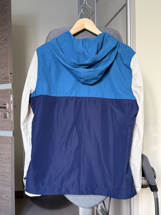 Вітровка лега спортивна куртка Hummel