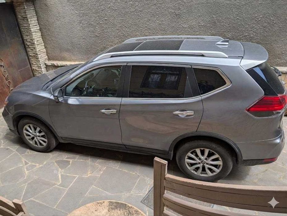 Nissan Rogue 2017 Газ бензин