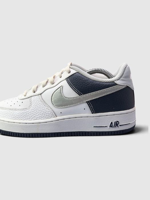 Buty Sportowe Nike Air Force 1 LV8 Biały Granatowy Rozmiar 38.5