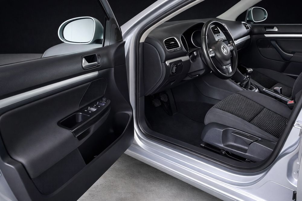 VW Golf Variant 1.6 TDi Highline
ModeloGolf vi variant diesel 
Ano do