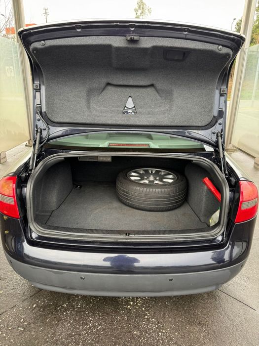 Audi A6 1.8Audi A6 1.8 T a GPL BRC

Vendo Audi A6, está na família des