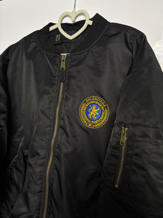 Бомбер Balenciaga Neylon
