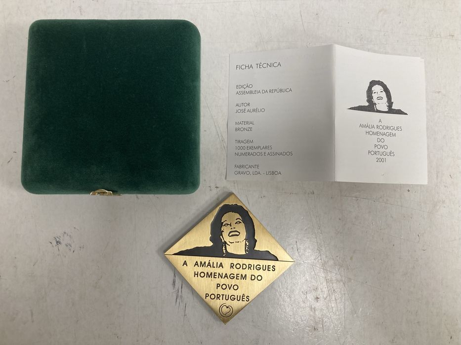 Medalha Homenagem a Amália Rodrigues