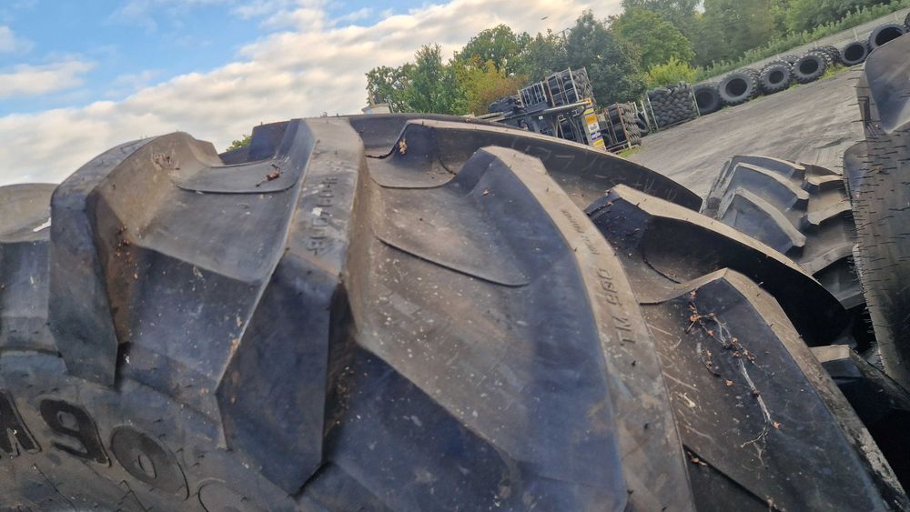 900/60r42 Trelleborg TM 900 Nowa