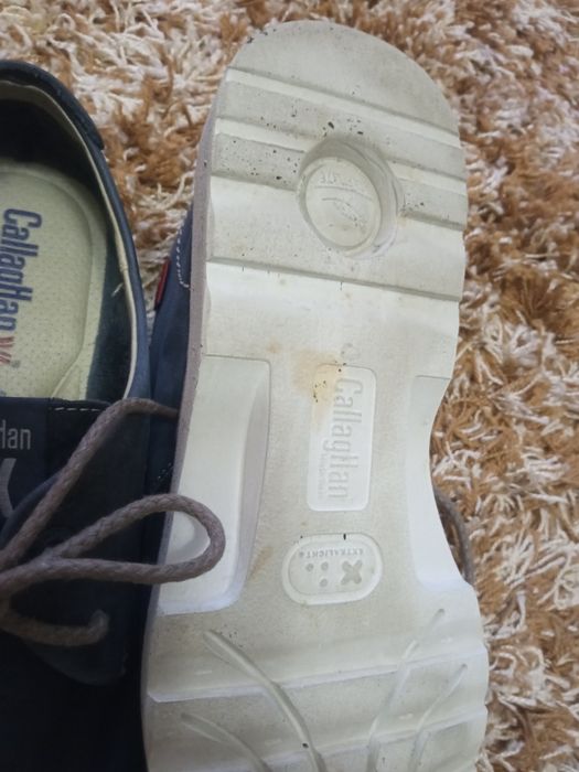 Чоловічі туфлі 43 розміру ...натуральна шкіра.