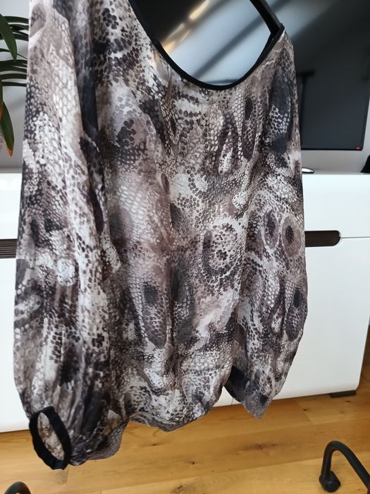 Zwiewna mgiełka nietoperz motyw zwierzęcy Zara S