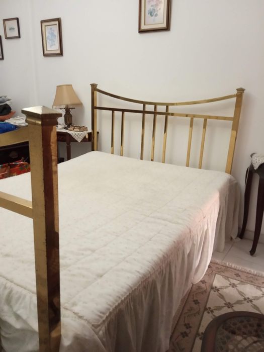 Cama antiga de latão- PARA DESOCUPAR